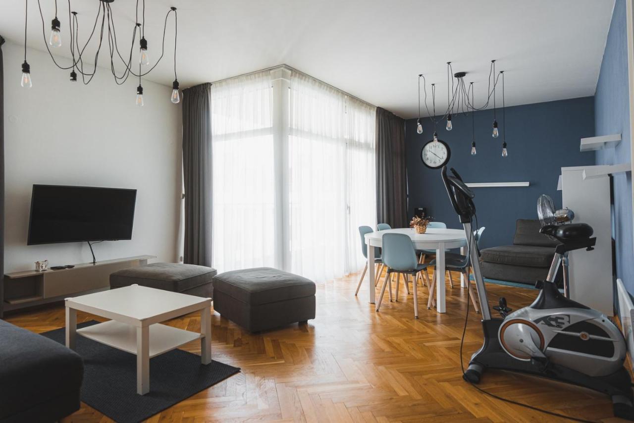 Veleslavin Apartments プラハ エクステリア 写真