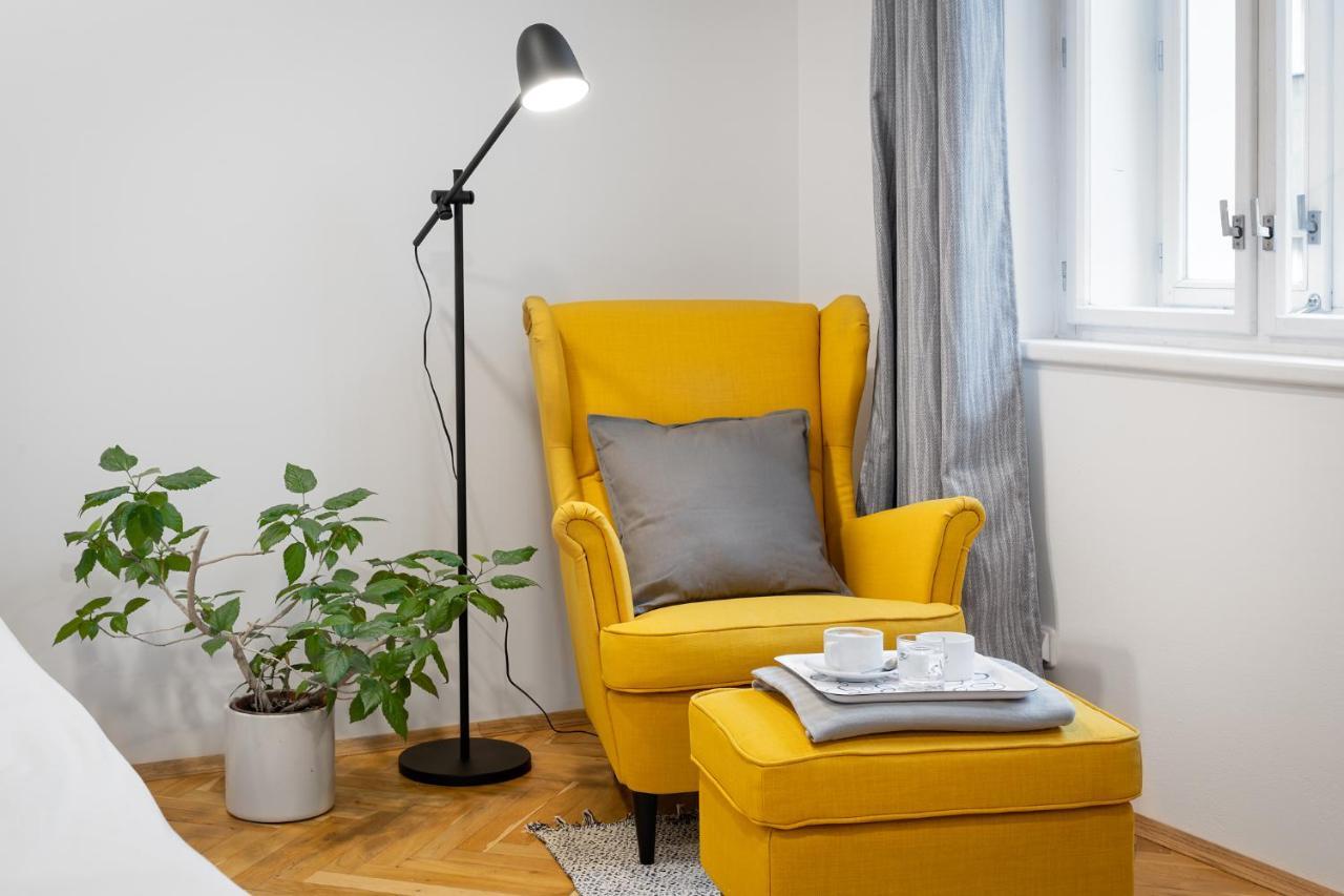 Veleslavin Apartments プラハ エクステリア 写真