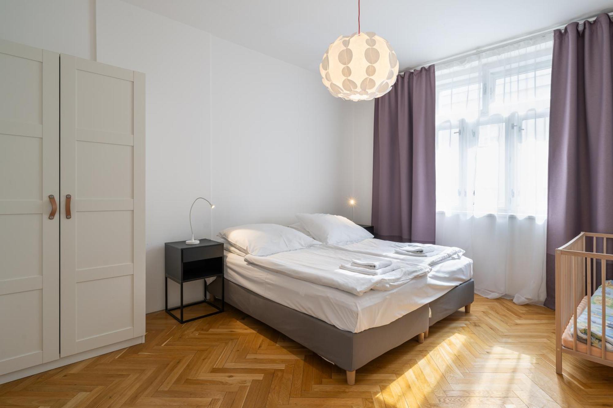 Veleslavin Apartments プラハ エクステリア 写真